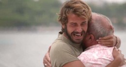 Survivor’da duygusal anlar! Cemal Can’ın babası oğlunun dizlerindeki yaraları öptü