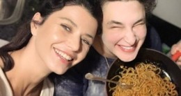 Esra Dermancıoğlu’ndan Beren Saat paylaşımı!