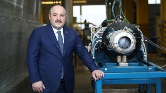 Bakan Varank Milli Turbojet Motoru’nu test etti!