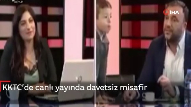 Canlı yayında sevimli baskın! KKTC televizyonunda davetsiz misafir gülümsetti.