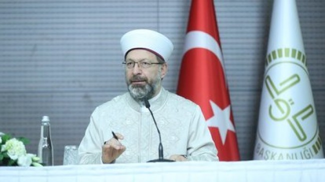 Diyanet İşleri Başkanı’ndan cemaatle namaz hakkında flaş açıklama!